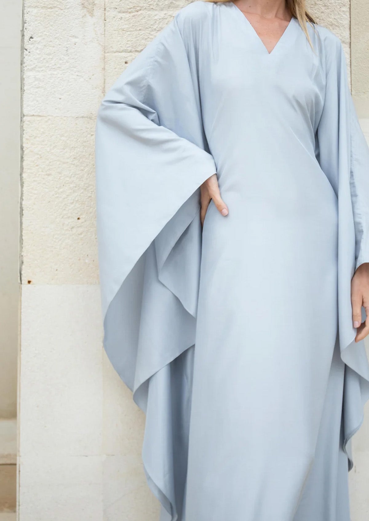 Elegant Casual Solid Color Small V-Neck Design Women's Abaya Dress-Blue