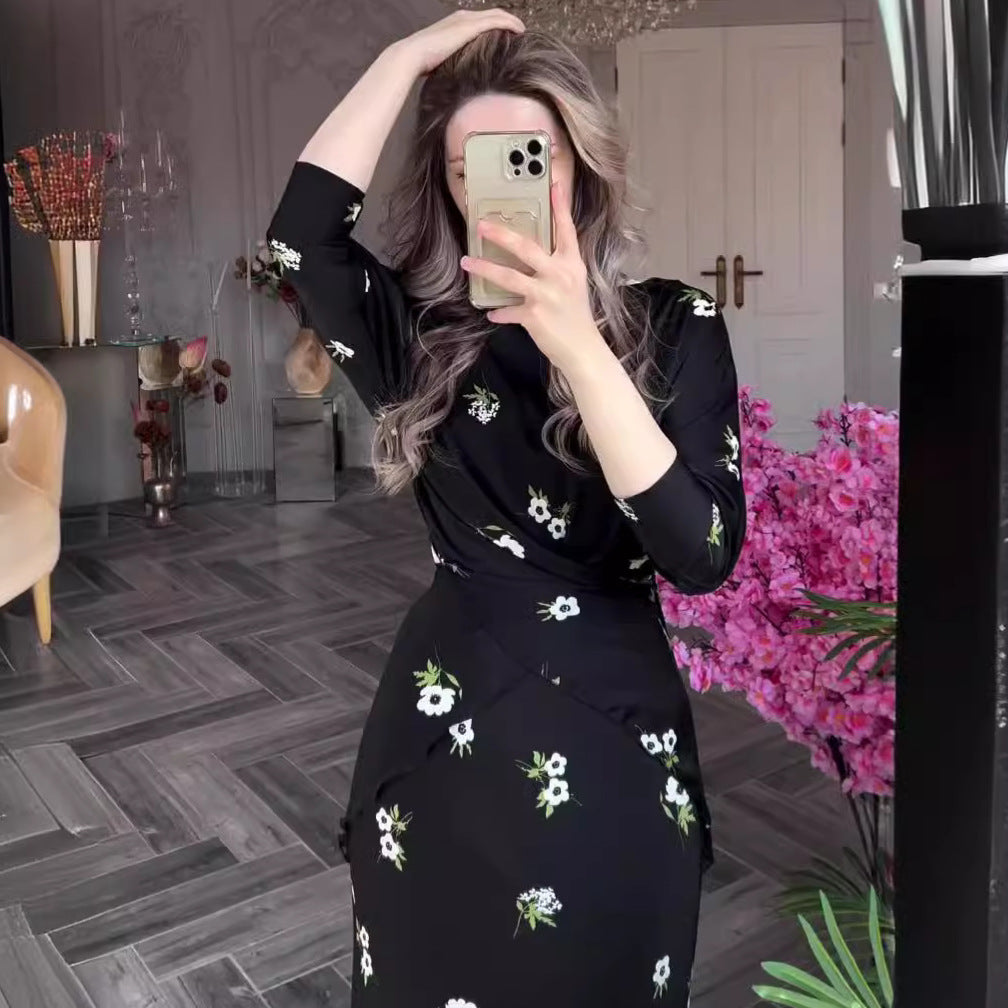Women's Round Neck Floral Print Skirt Set
