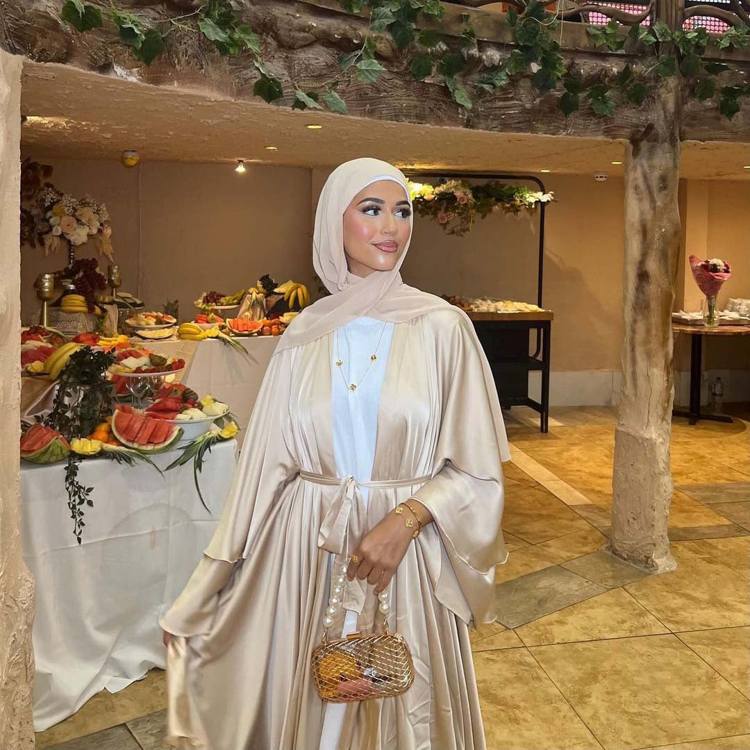 Elegant Emerald Green Open Abaya