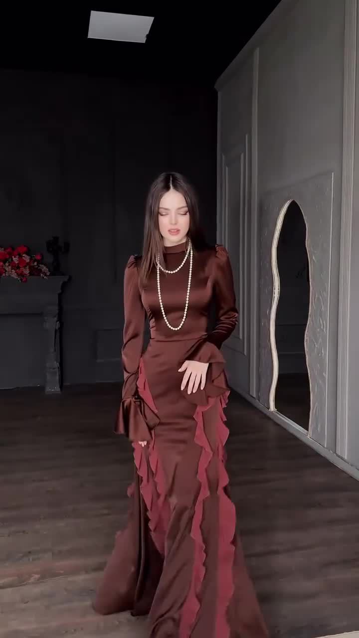 Chiffon Panelled Half-neck Lace-up Dress