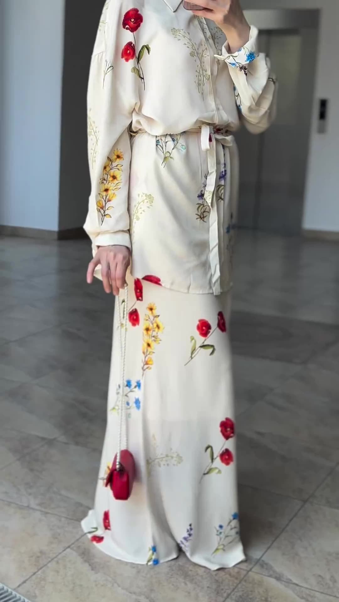 A Two-piece Tie Thin Printed Maxi Dress