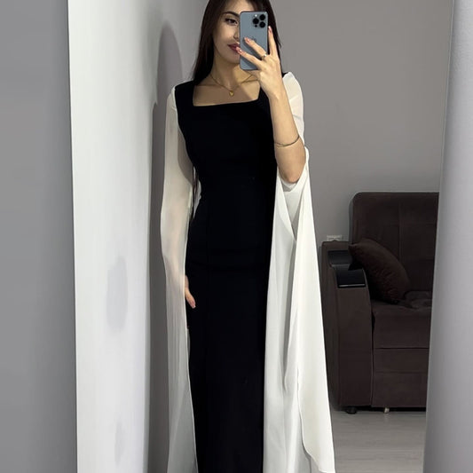 Dolman's Sleeves Cinched in The Waist and Patchwork Dress