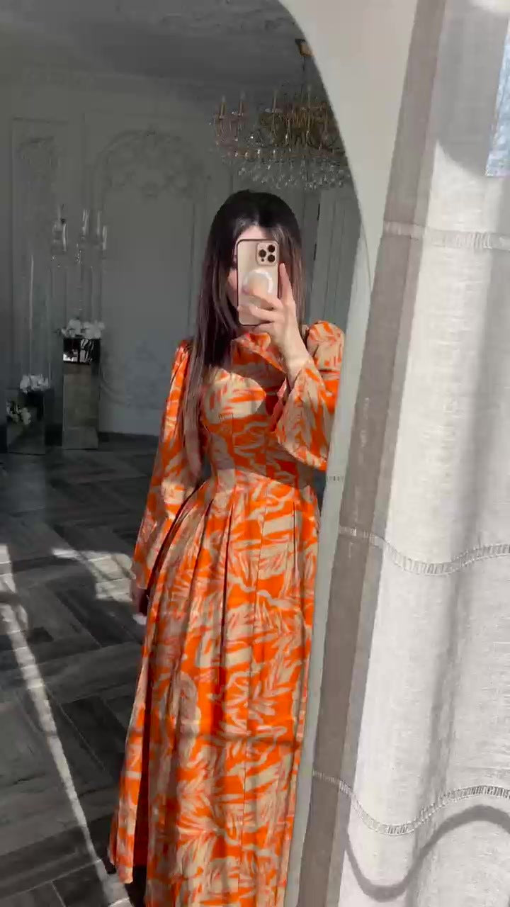 Printed Waist-cinching Midi Dress