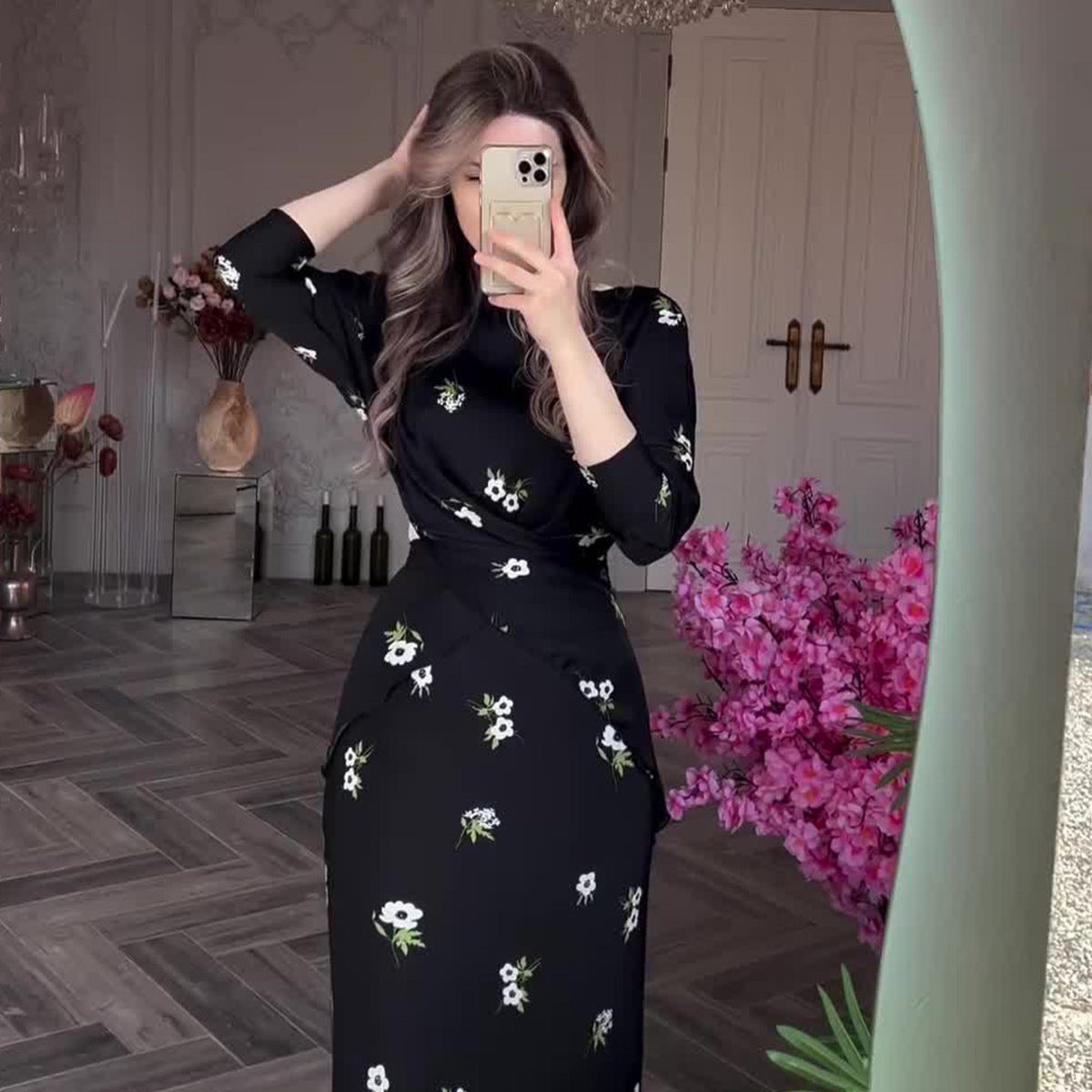 Women's Round Neck Floral Print Skirt Set
