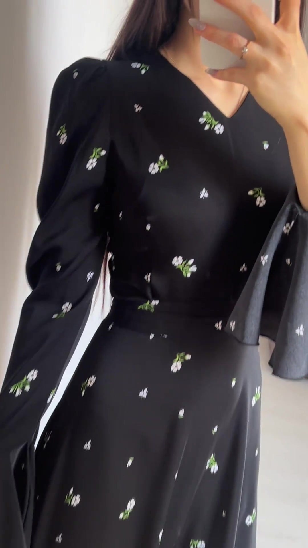 Ruffled Sleeves Cinched Waist Floral Gentle Wind Dress