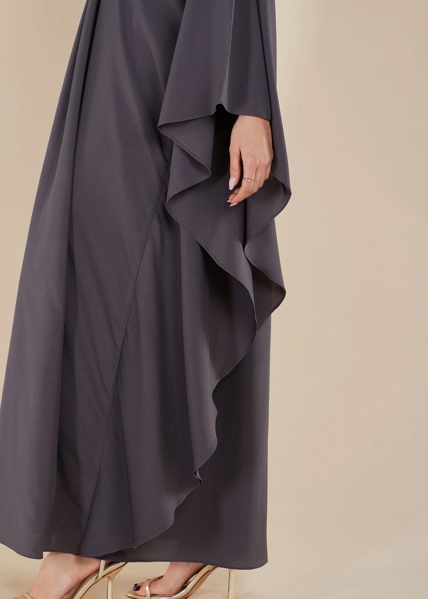 Solid Color Front Pleated Design Abaya for Women