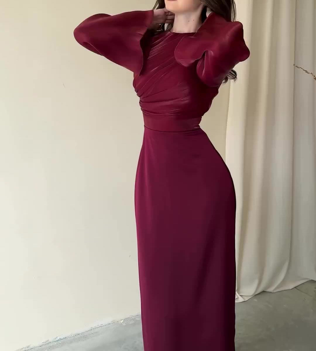 Solid Color Waist Cinched Hip Long Sleeve Dress