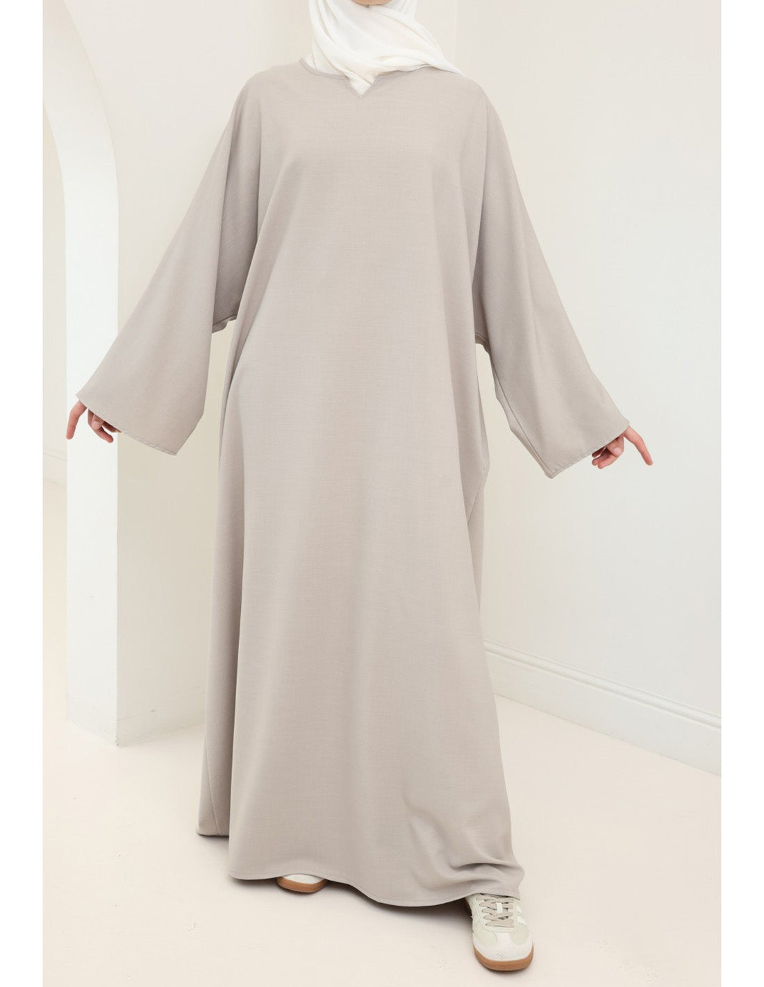 Ladies' Comfortable and Stylish Kaftan with Side Pockets-Greige