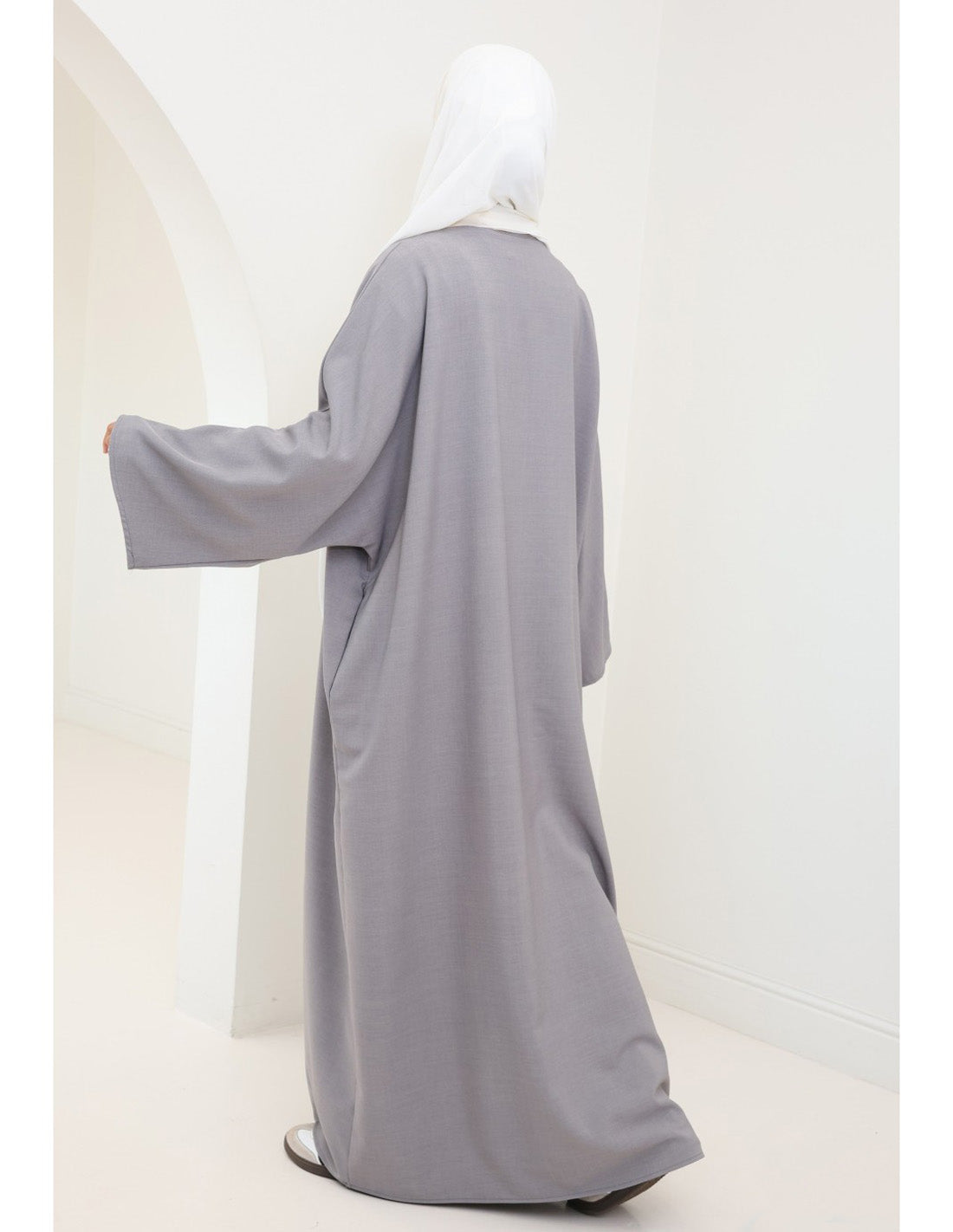 Ladies' Comfortable and Stylish Kaftan with Side Pockets-Grey