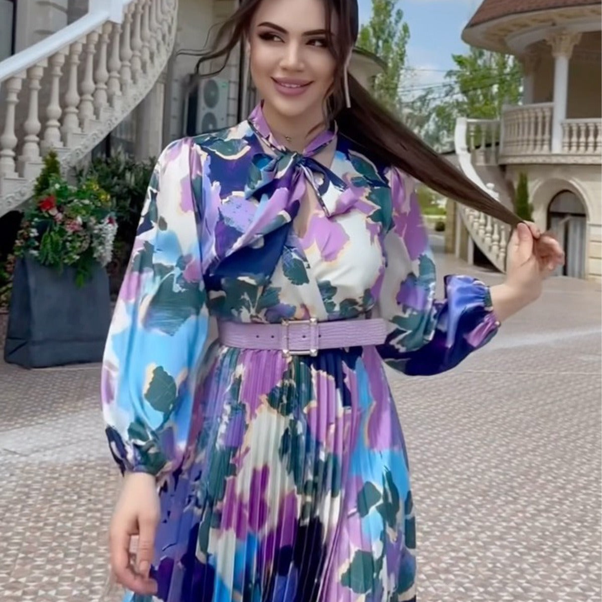 Women's Waist-cinching Print Design Dress
