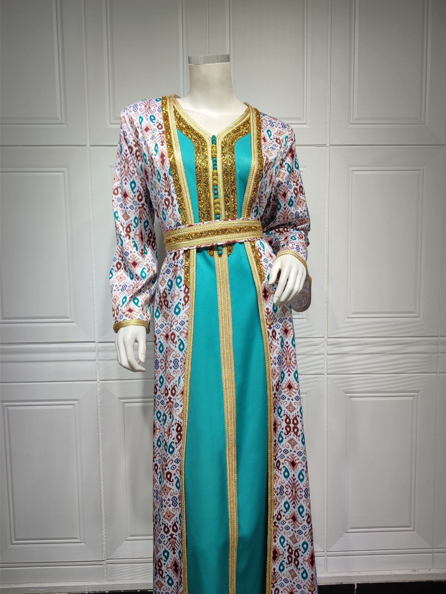 Elegant Long Sleeve Modest Bridesmaid Dress Two Piece Sets
