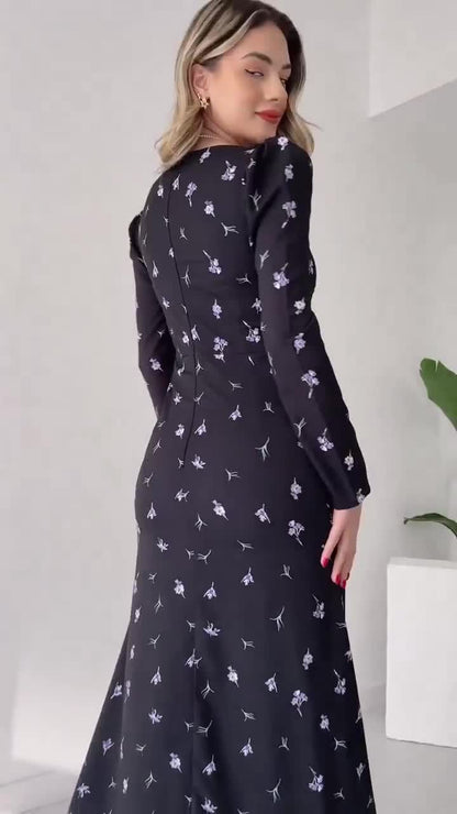 Women's Waist-cinching Long-sleeved Dresses